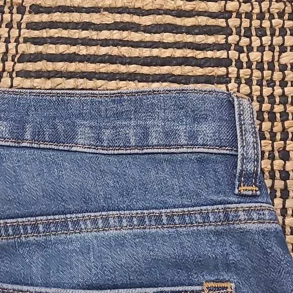 EVERLANE HIGH RISE JEANS - Picture 7 of 8